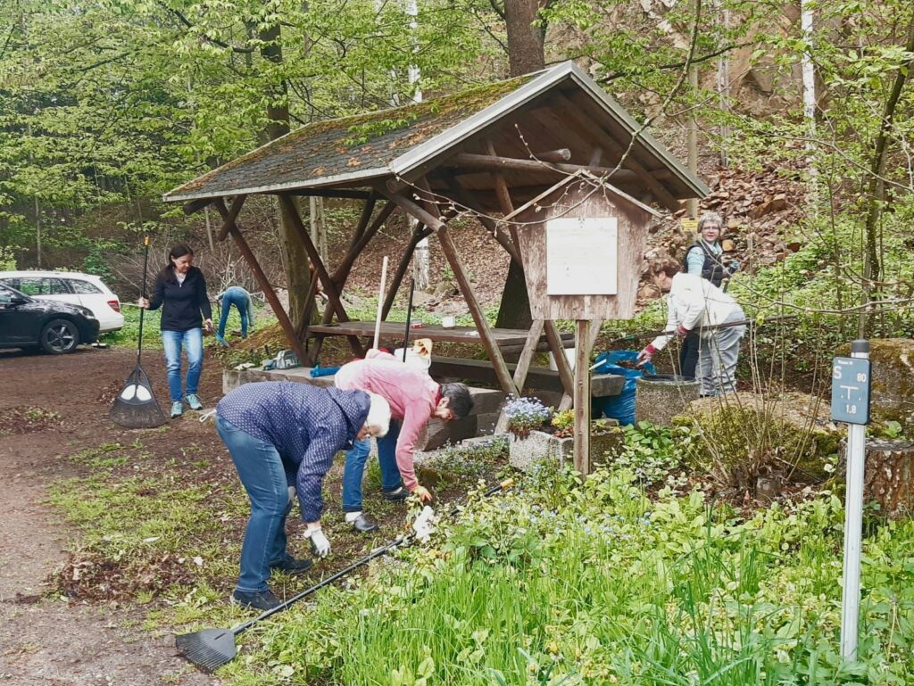 Dorfputz 2023 am 06.05.2023 – Foto 3