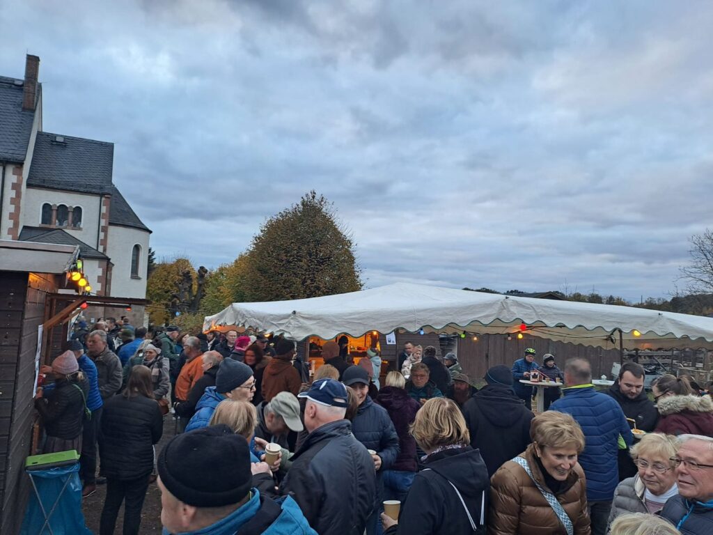 Kirmes in Bräunsdorf am 12.11.2023 – Foto 14