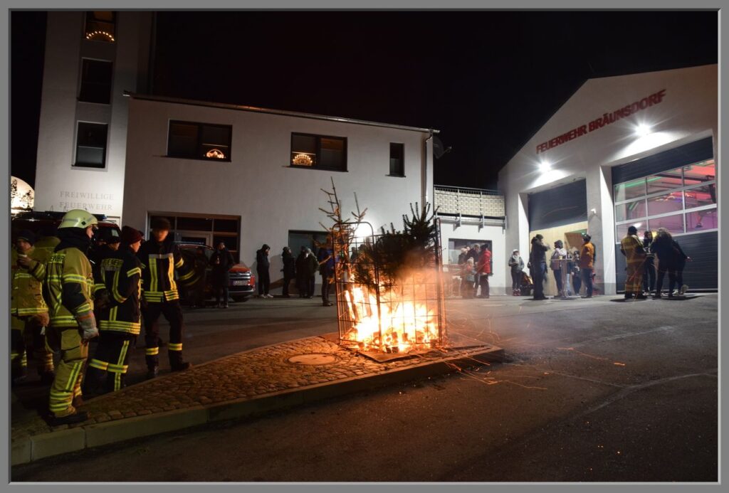 Weihnachtsbaumverbrennen 2025 am 11.01.2025 – Foto 10